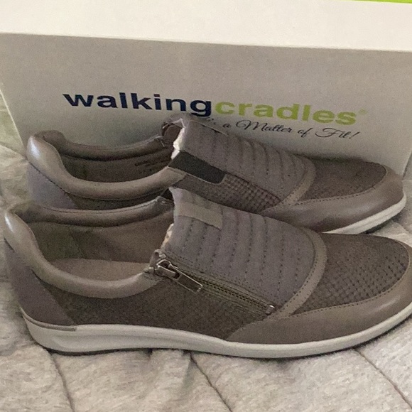 Walking Cradles - Orion slate gray zipper sneakers - size 9 - new - Picture 5 of 9
